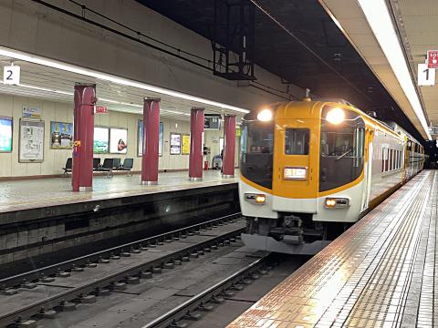 近鉄ビスタカー
