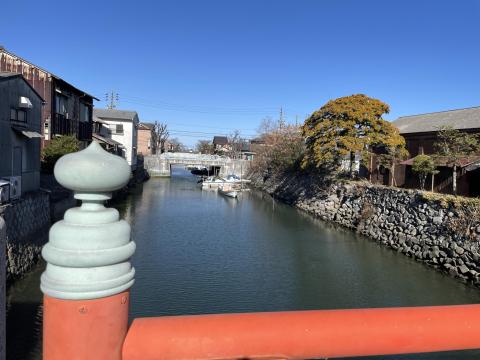 中橋