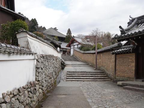 二月堂裏参道