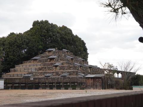 頭塔