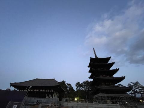 五重塔と金堂