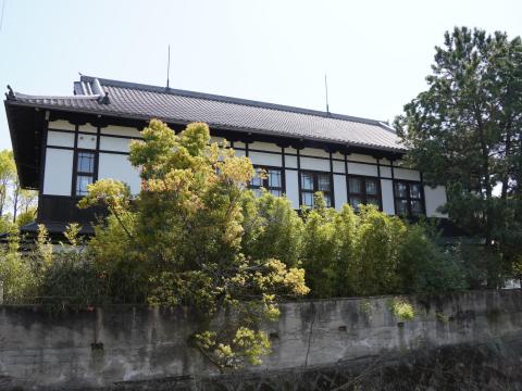 佐保会館