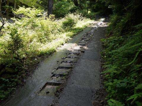 階段の道