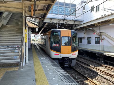 近鉄22000系ACE