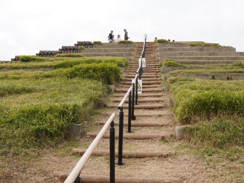 土塔