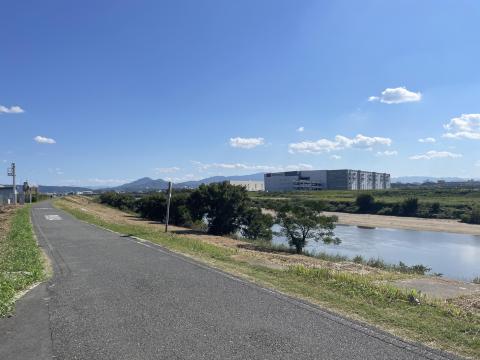 大和川右岸土手