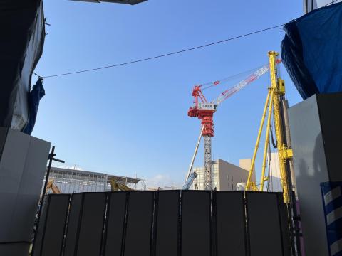 駅前の工事
