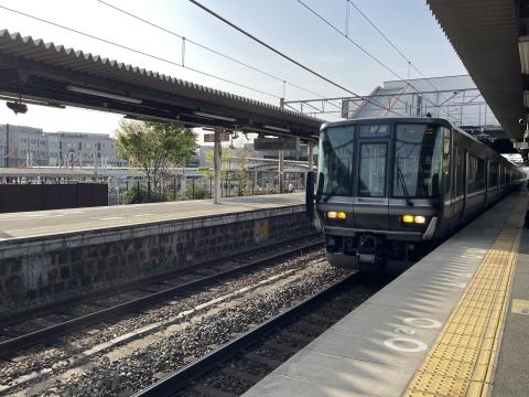 JR西 223系