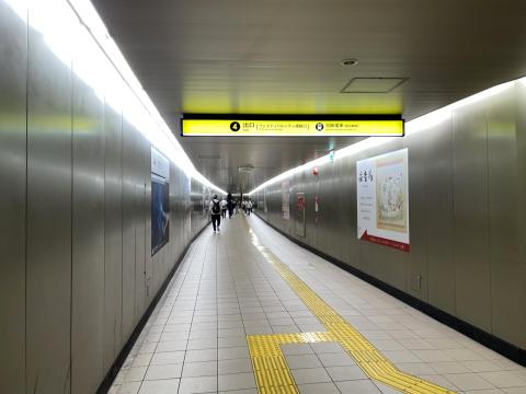 肥後橋駅4番出口