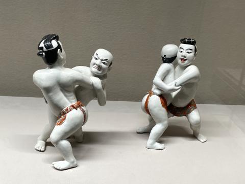 色絵相撲人形
