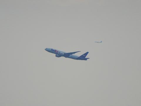 FEDEX機