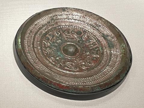 三角縁四神神獣鏡