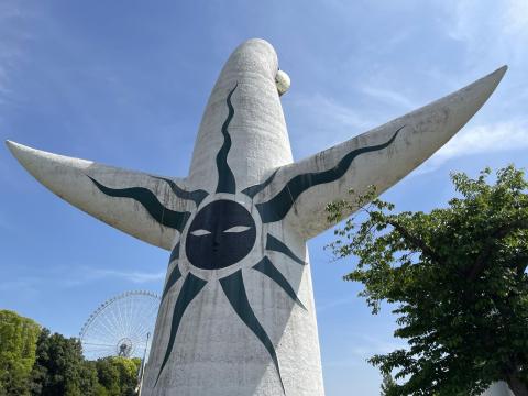 太陽の塔