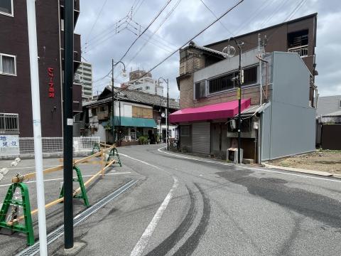 新地通り