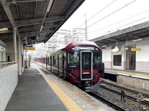近鉄 8A系