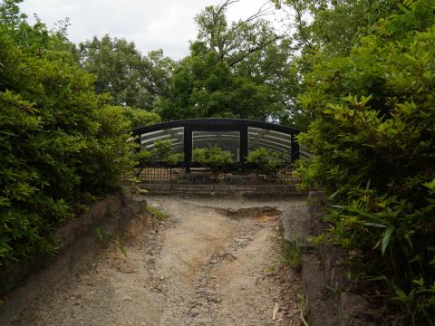 高井田山古墳