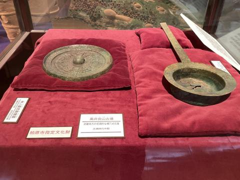 神人龍虎画像鏡