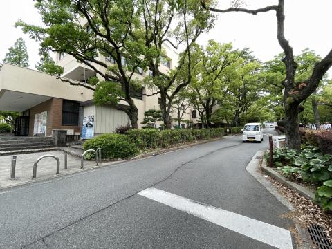 学生会館