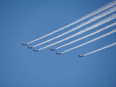 ブルーインパルス