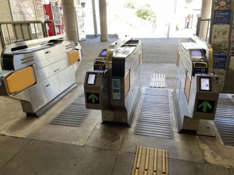 山陽霞ヶ丘駅