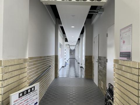 鉄鋼戦士像