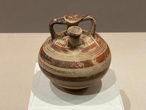 鐙壺