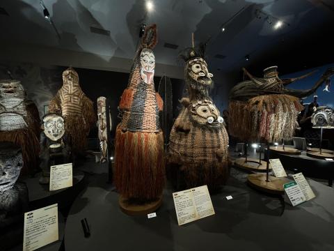 パプアニューギニアの精霊仮面、儀礼用仮面