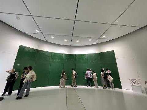 絆の壁