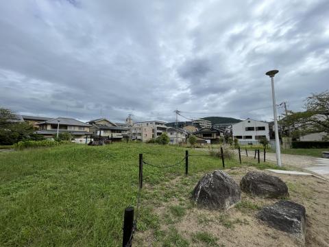 大仏殿跡緑地