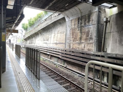 阪神岩屋駅