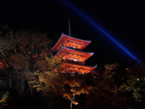 三重塔