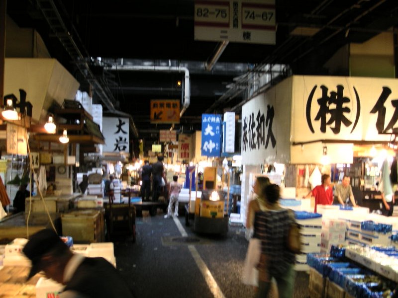 築地市場場内